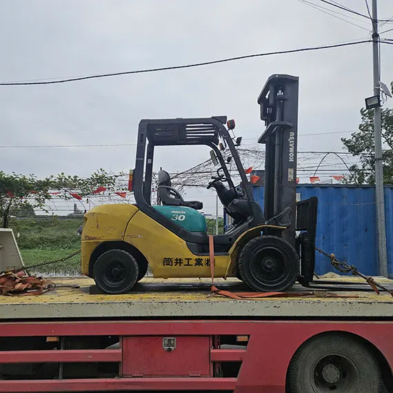 mua-ban-xe-nang-cu-dien-bien