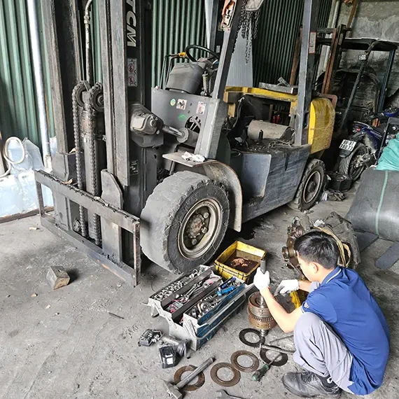 Dịch Vụ Sửa Xe Nâng Tại Tiền Giang – Nơi Xóa Tan Lo Âu Của Khách Hàng