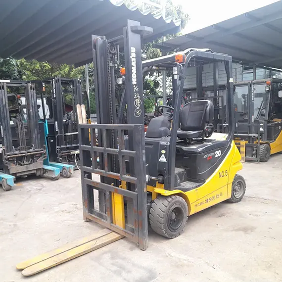 xe-nang-cu-ninh-binh