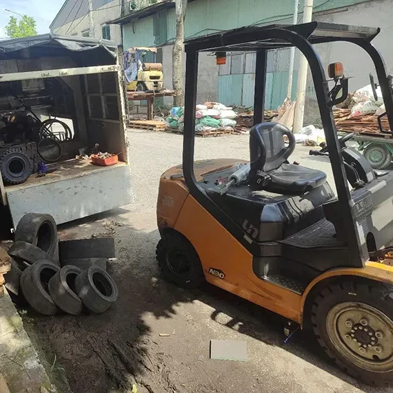 Chia Sẻ Hướng Dẫn Kiểm Tra Xe Nâng Tại Nhà