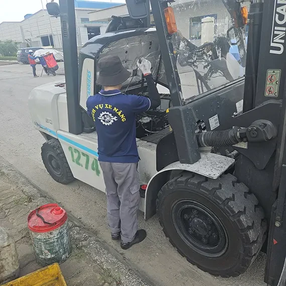 Dịch Vụ Sửa Xe Nâng Tận Nơi Uy Tín, Chất Lượng