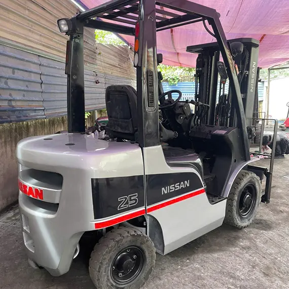 xe-nang-cu-nhat-ban-gia-re