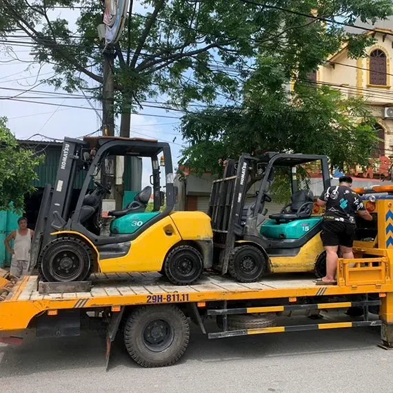 Xe Nâng Cũ Thanh Lý – Giải Pháp Tiết Kiệm Chi Phí Cho Doanh Nghiệp