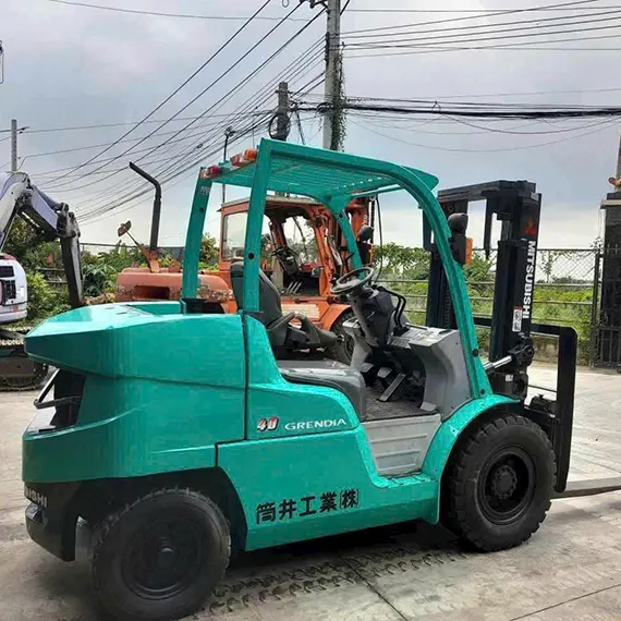 xe-nang-hang-bai-ha-noi