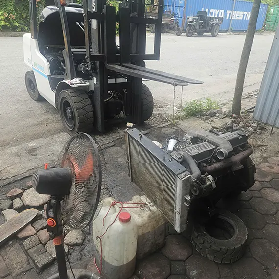 dich-vu-sua-xe-nang-mitsubishi-tai-ha-noi