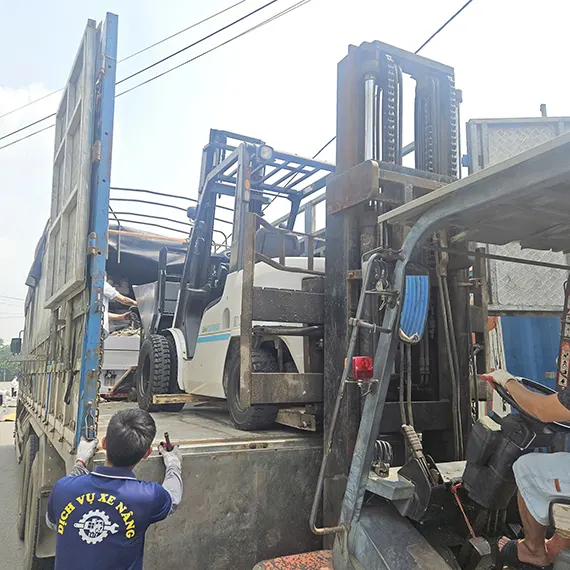 dich-vu-sua-xe-nang-unicarriers-tai-ha-noi