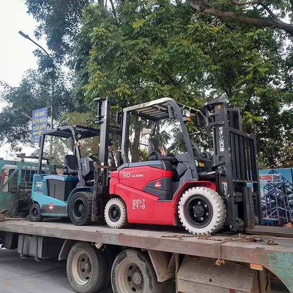 mua-ban-xe-nang-cu-tai-ha-noi
